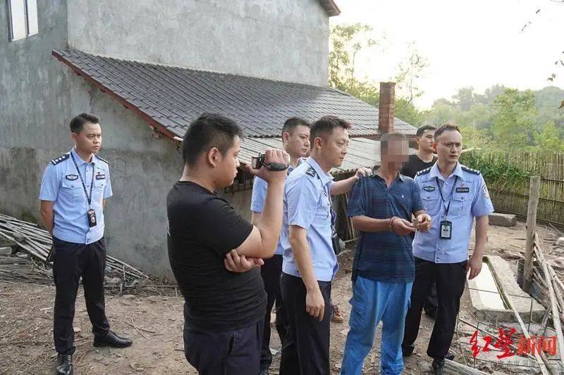 男子杀害母亲和女友后带嫂嫂潜逃32年落网，两人育有一儿一女，侦破细节披露