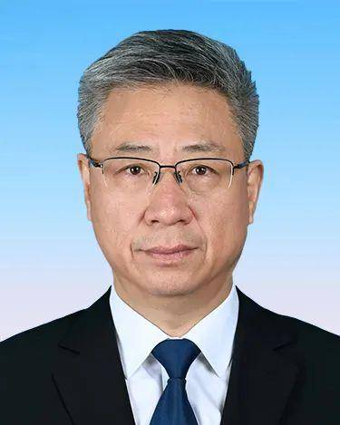 两个省级党委组织部部长调整